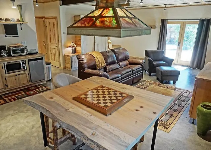 Pet Friendly Studio Condo, High Quality Finishes